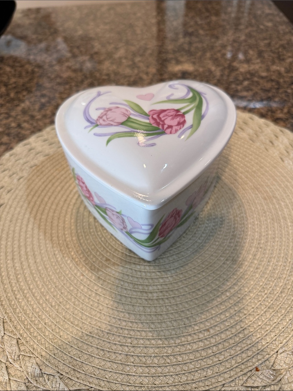 Heart shaped glass box